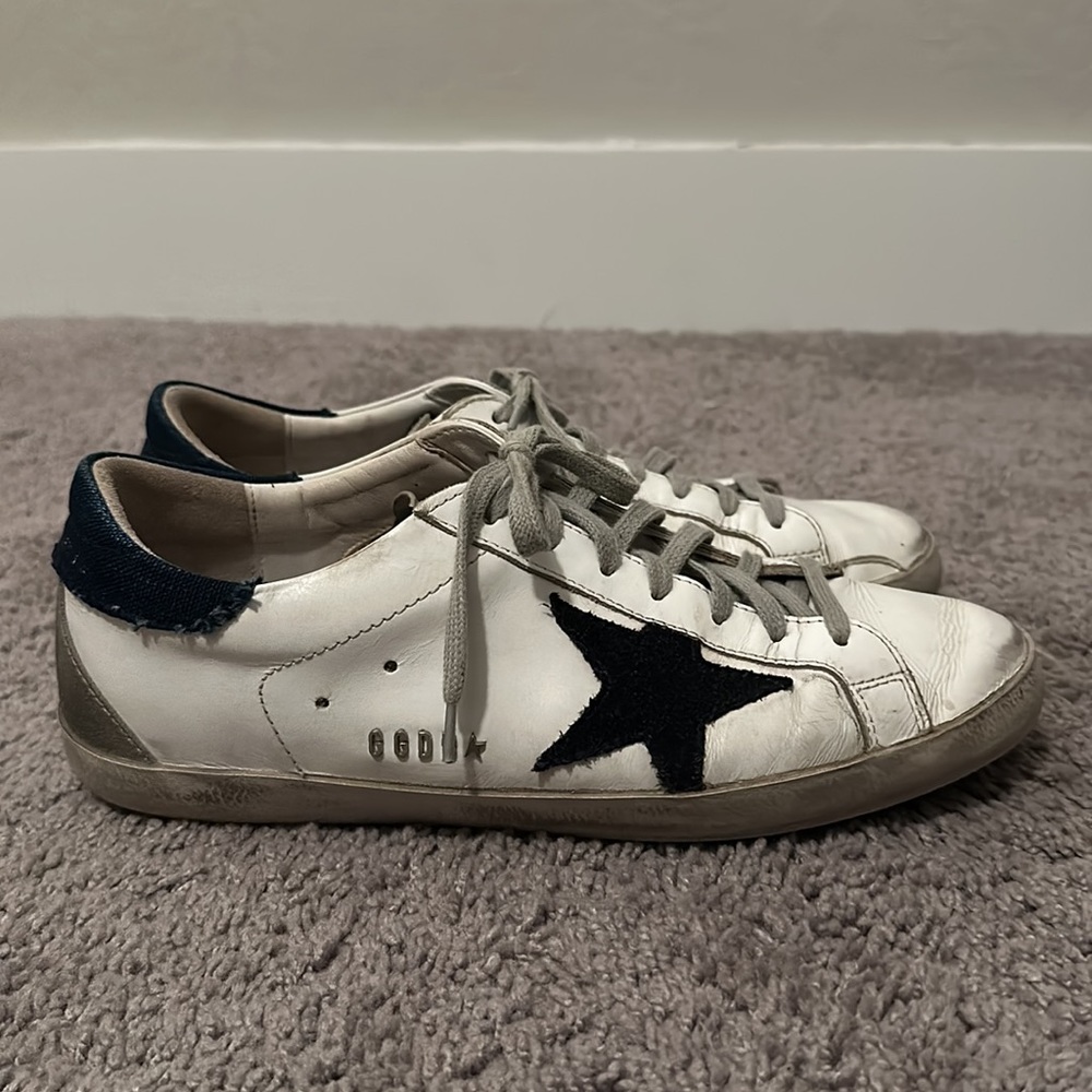 Golden Goose Men’s Super Star Leather Low Top White/Navy Blue/Gray 41 EU/ 8 US - Picture 1 of 7